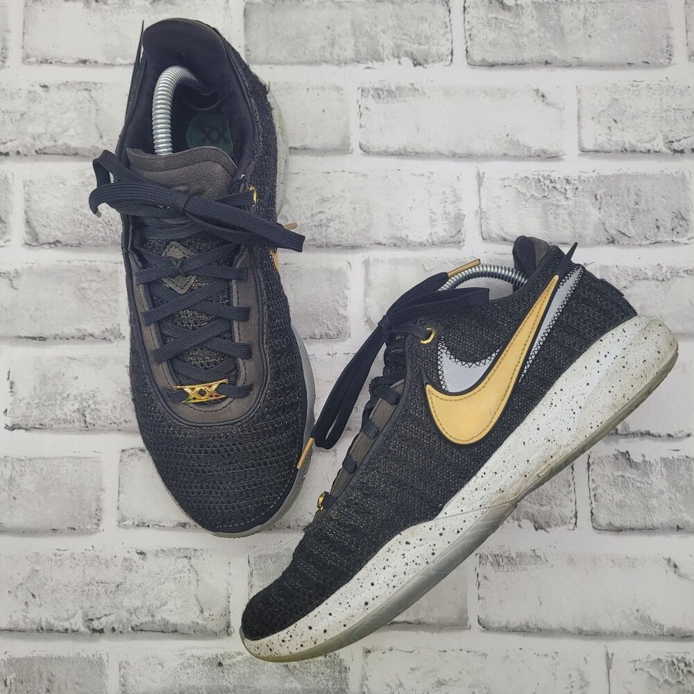 Nike Lebron 20 XX Black/Metallic Gold Swoosh Low Tops Men's Size 9.5- READ